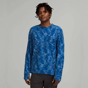 Lululemon Surge Warm Crew
Data Rush Mini Jacquard Chambray Mineral Blue size XS